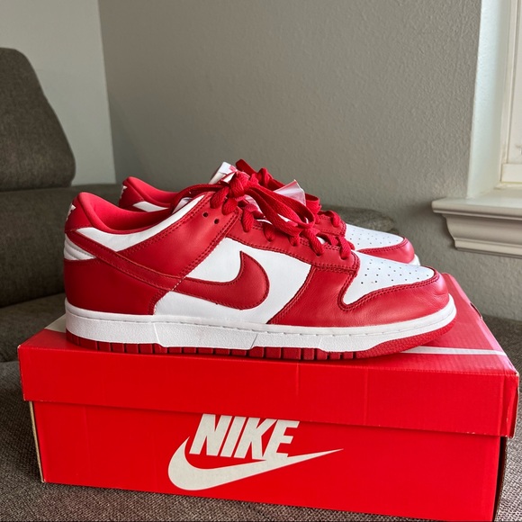 Nike Dunk Low University Red Size